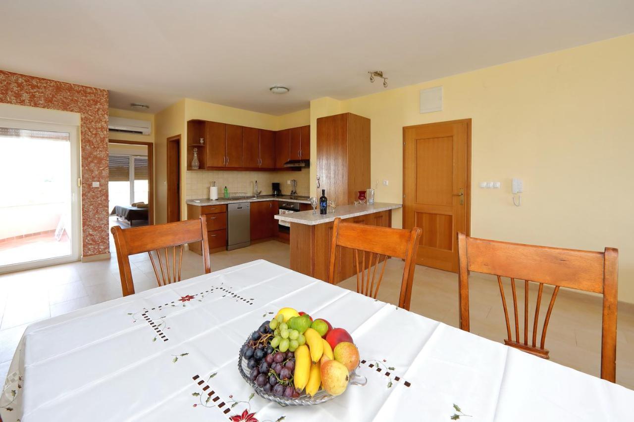 Villa Palma Sukošan Екстериор снимка