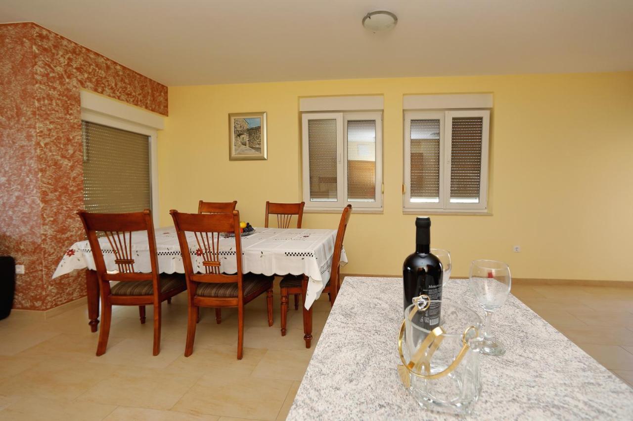 Villa Palma Sukošan Екстериор снимка